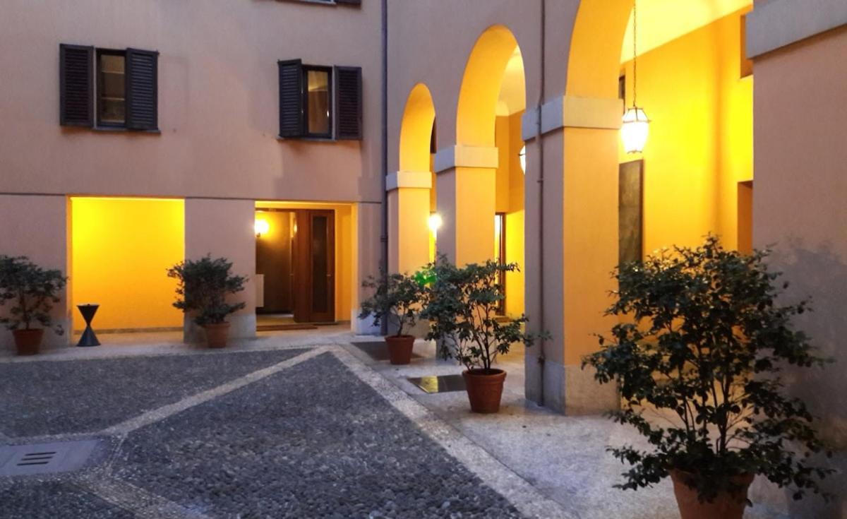 Suite Amedei4 Milano Eksteriør bilde